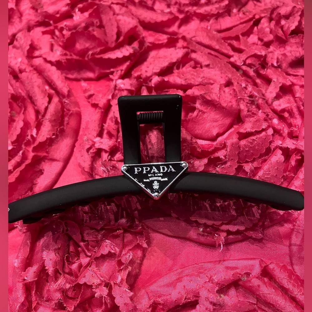 Black Triangle Logo Hair Clip